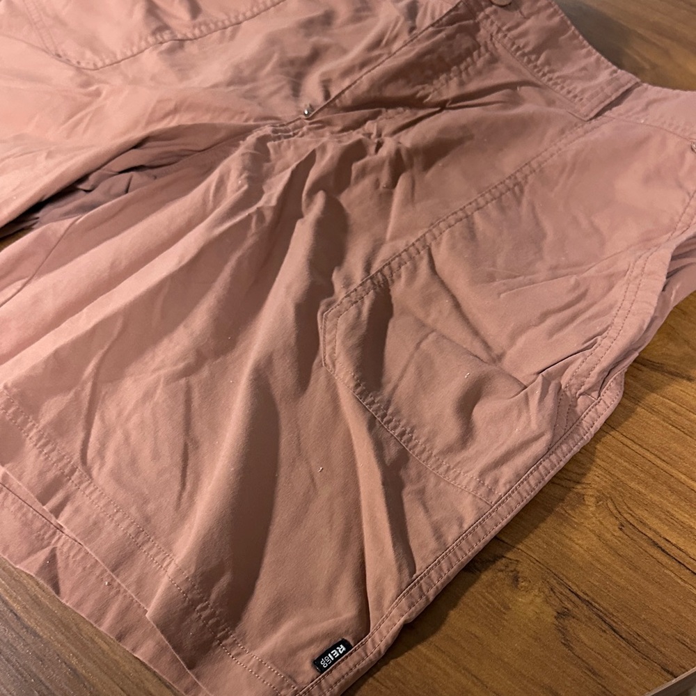 REI Women's Sahara Bermuda Shorts in Clay - Picture 3 of 6